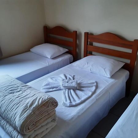 Hotel Faisca Маріана Екстер'єр фото
